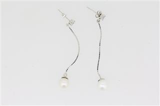 14k White Gold Pearl Diamond Dangle Earrings